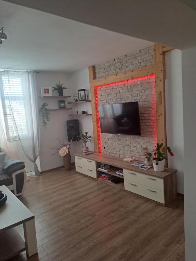 Apartman Nera Lägenhet Ploce  Exteriör bild